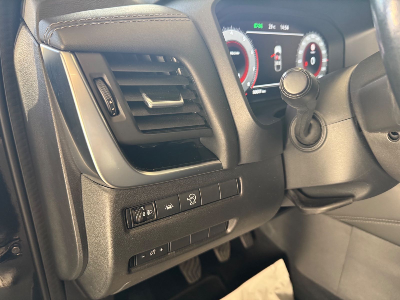 Fahrzeugabbildung Nissan Qashqai N-Connecta 360° Kamera, Navi, WP