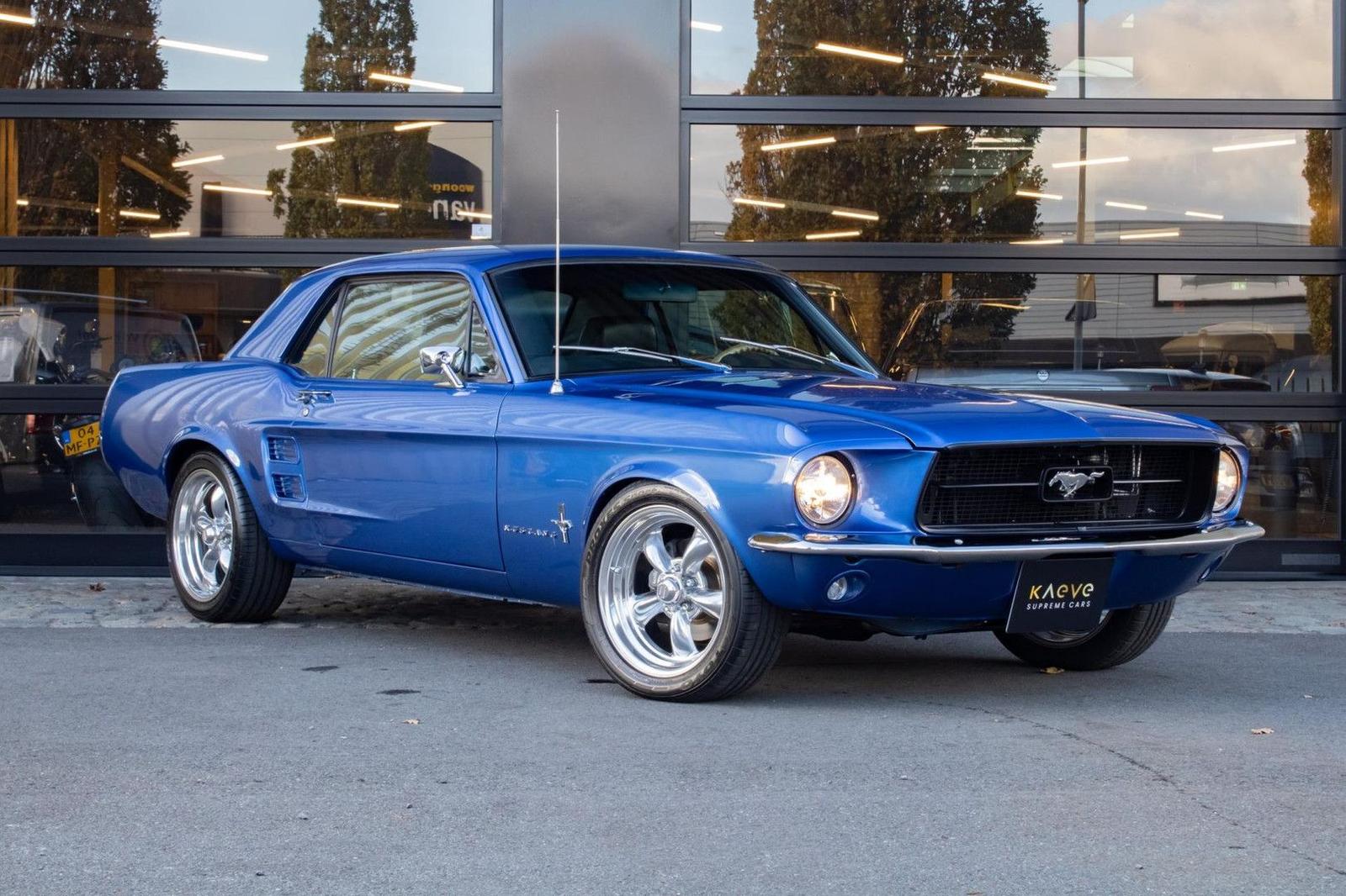 Ford Mustang 1967 | V8 | new restomod |
