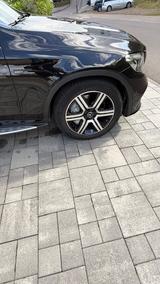 Mercedes-Benz GLC 43 AMG Mercedes-AMG GLC 43 4MATIC Autom.... - Mercedes-Benz GLC 43 AMG von privat