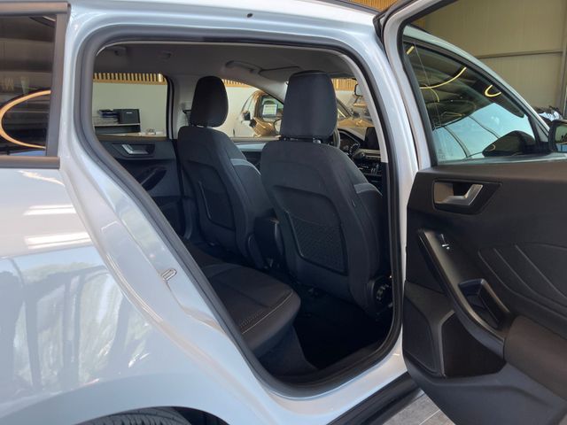 Ford Focus Turnier Cool & Connect 1.5 TDCi*NAVI*LED*