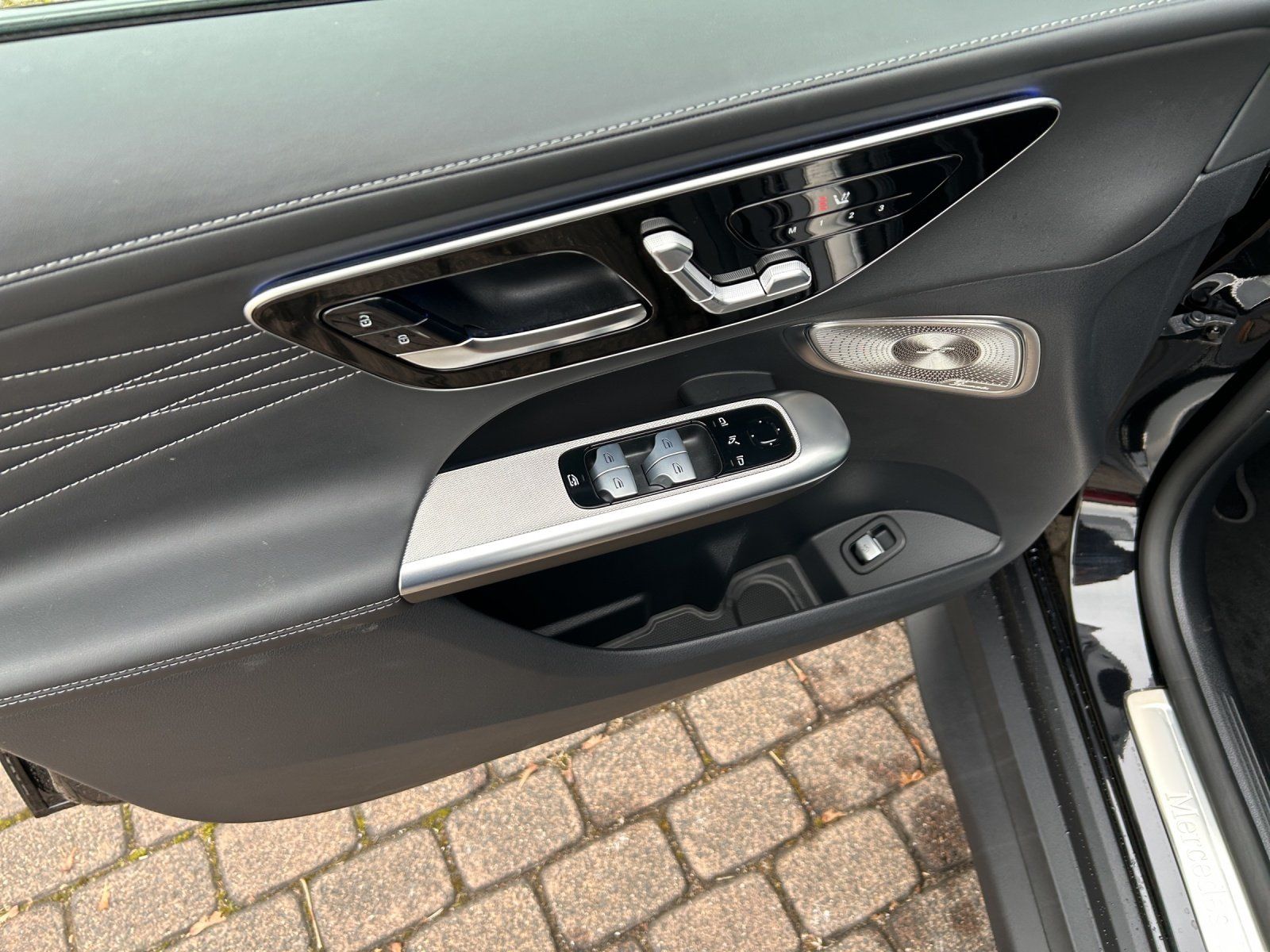 Fahrzeugabbildung Mercedes-Benz GLC300de AMG Premi AIRMATIC Pano AHK Nappa DISTR
