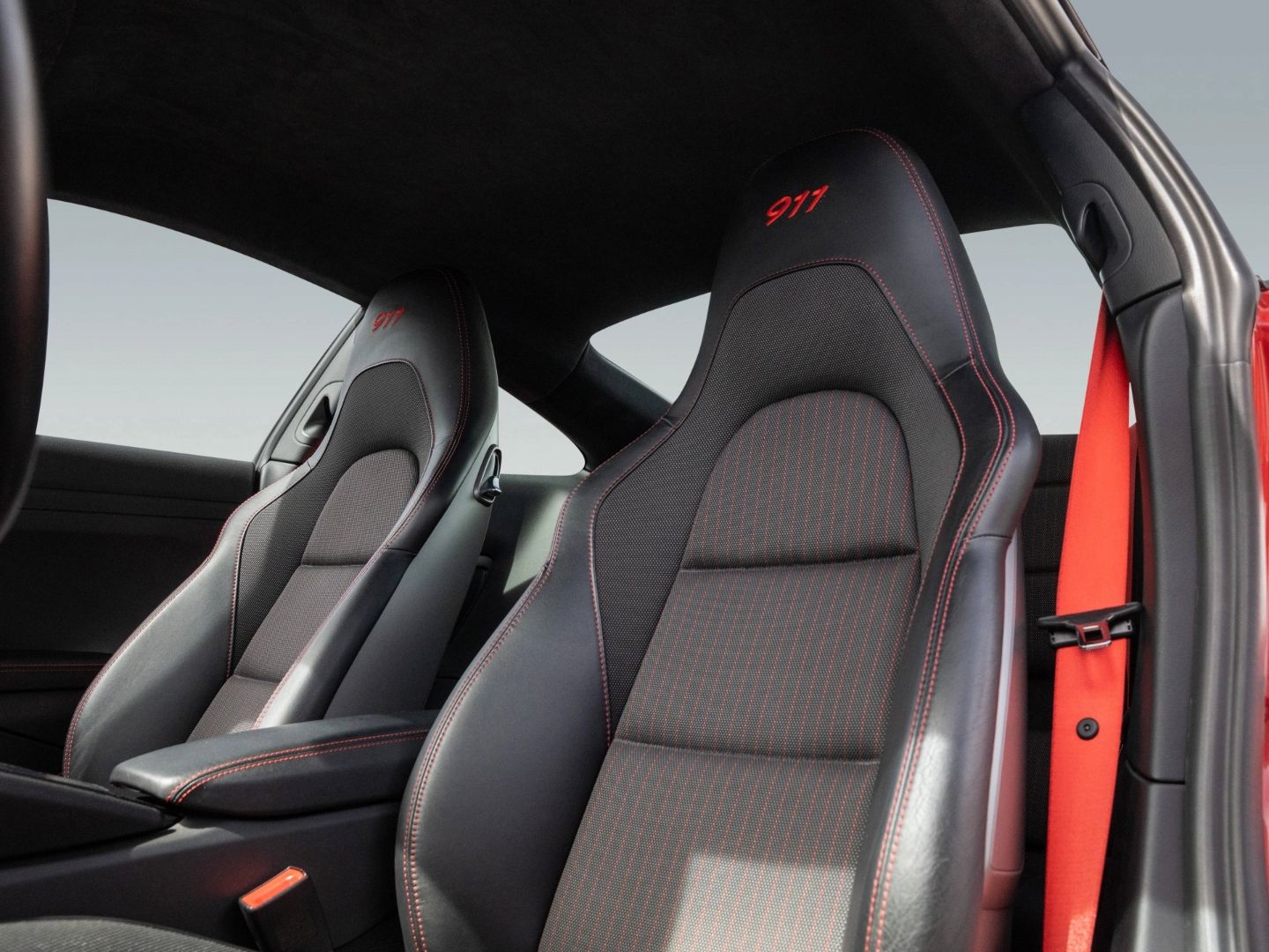 Porsche 991 911 Carrera T PDK LED BOSE DAB Navi Sitzh foto 5