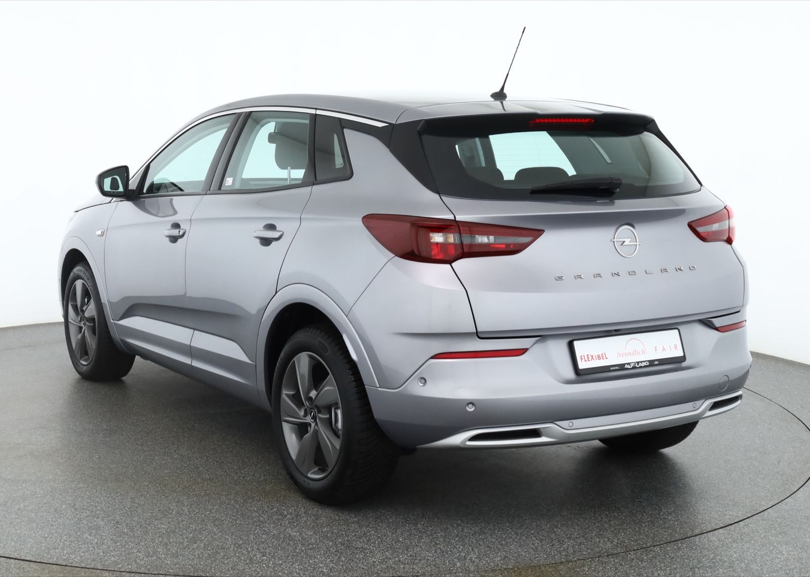 Opel Grandland (X) 1.2 Turbo Aut. Enjoy LED Kamera imagem 3