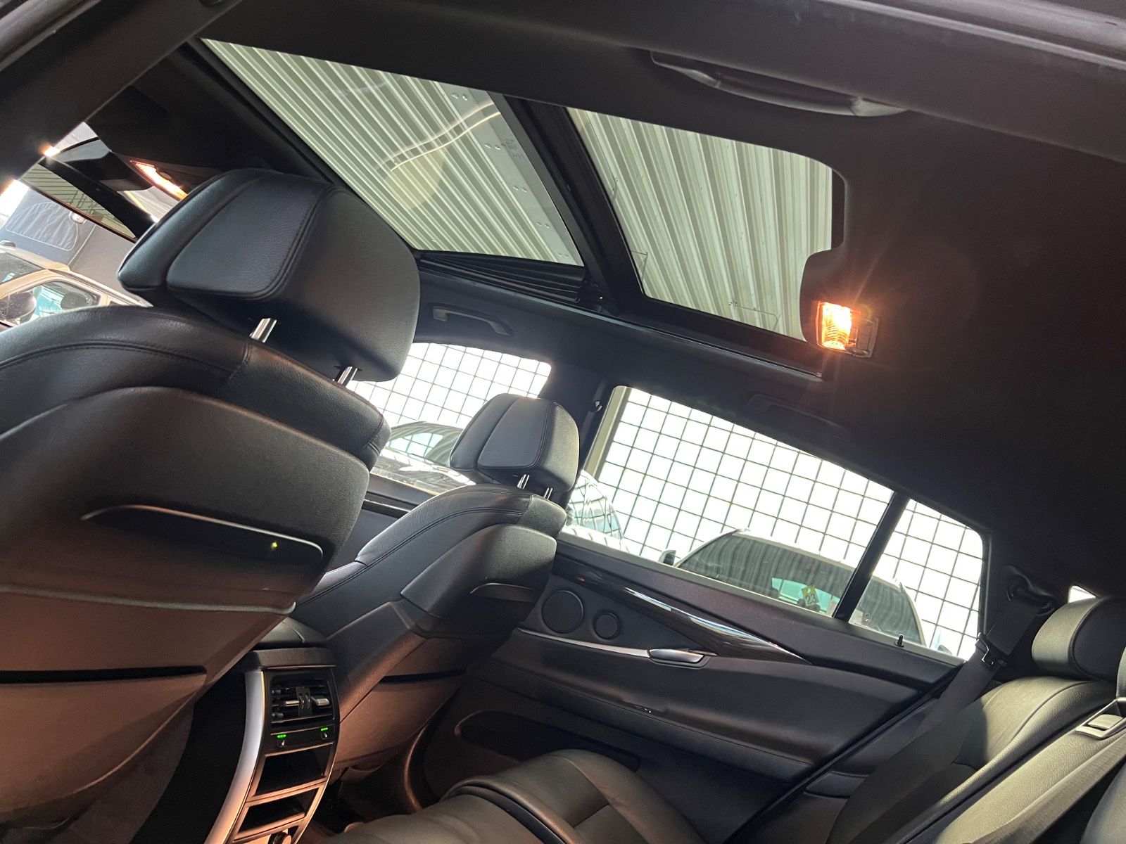 Fahrzeugabbildung BMW Gran Turismo 530 d xDrive M Sport