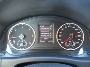 Volkswagen Tiguan - 9