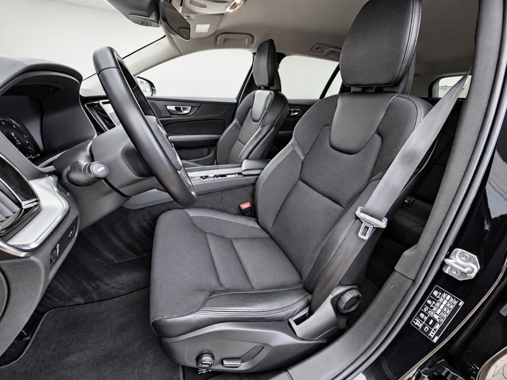 Volvo V60 D3 Geartronic Momentum Pro Parkassistenz – Bild 16