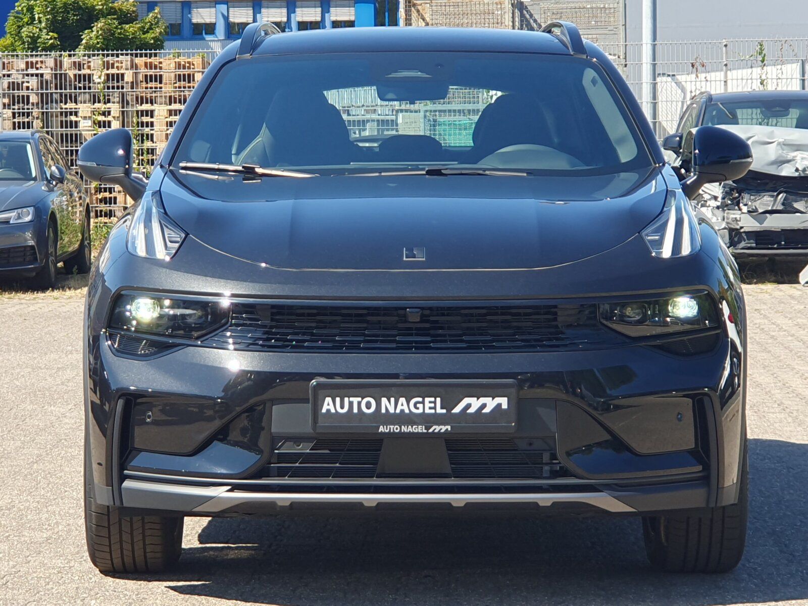 Lynk & Co 01