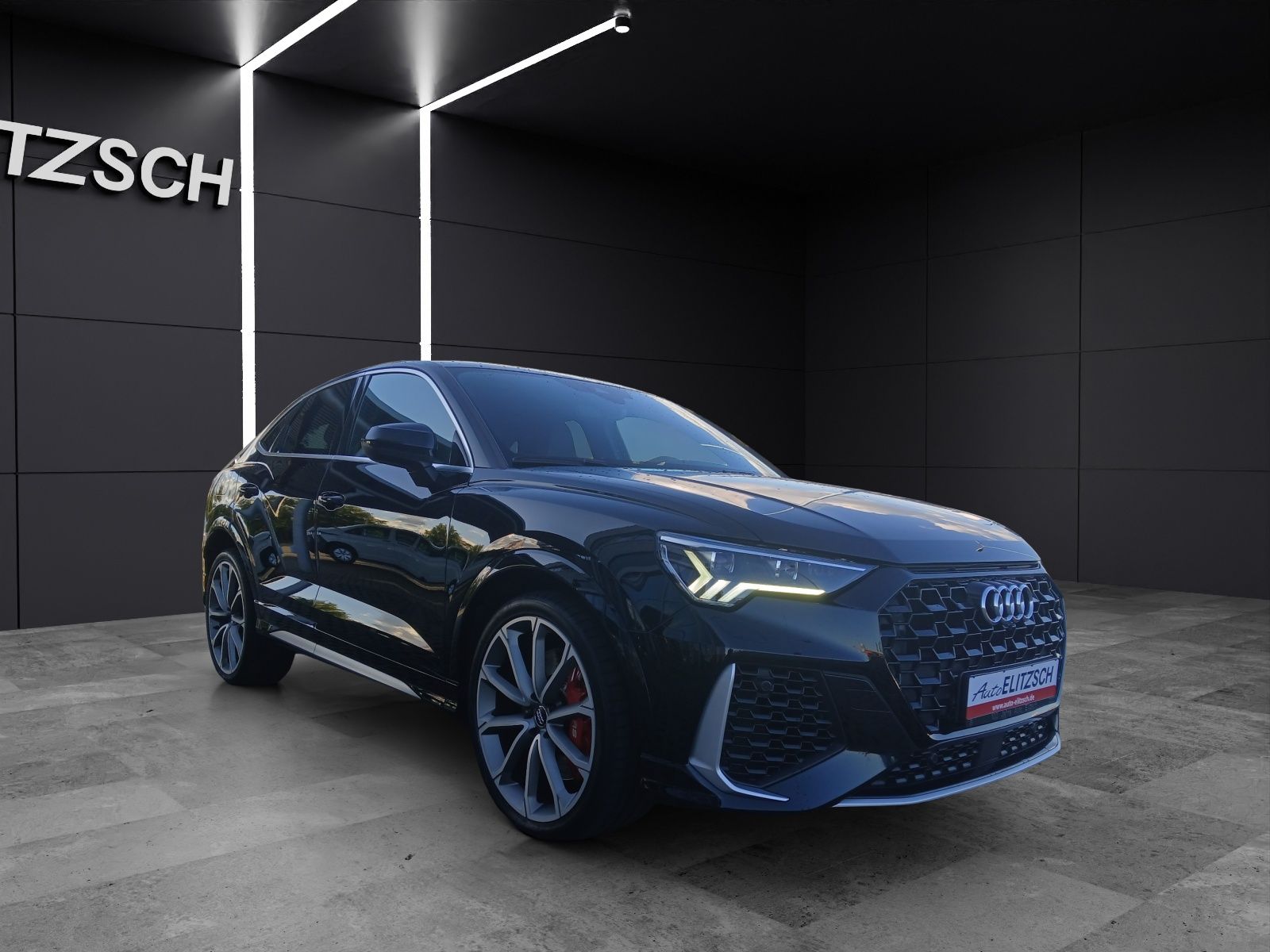 Fahrzeugabbildung Audi RS Q3 Sportback TFSI quattro MATRIX ACC 21" B&O