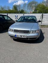 Audi A4 1.6 -