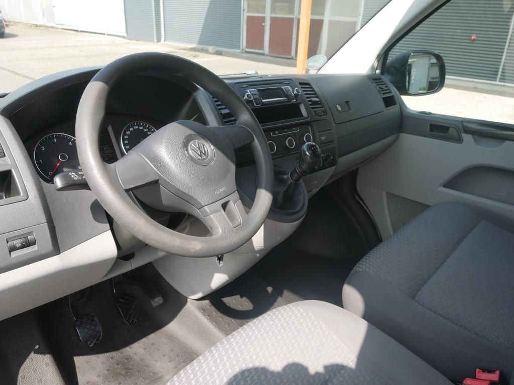 Volkswagen T5 Kombi