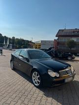 Mercedes-Benz Mercedes cL 220 w203 - Mercedes-Benz CL 220 Gebrauchtwagen