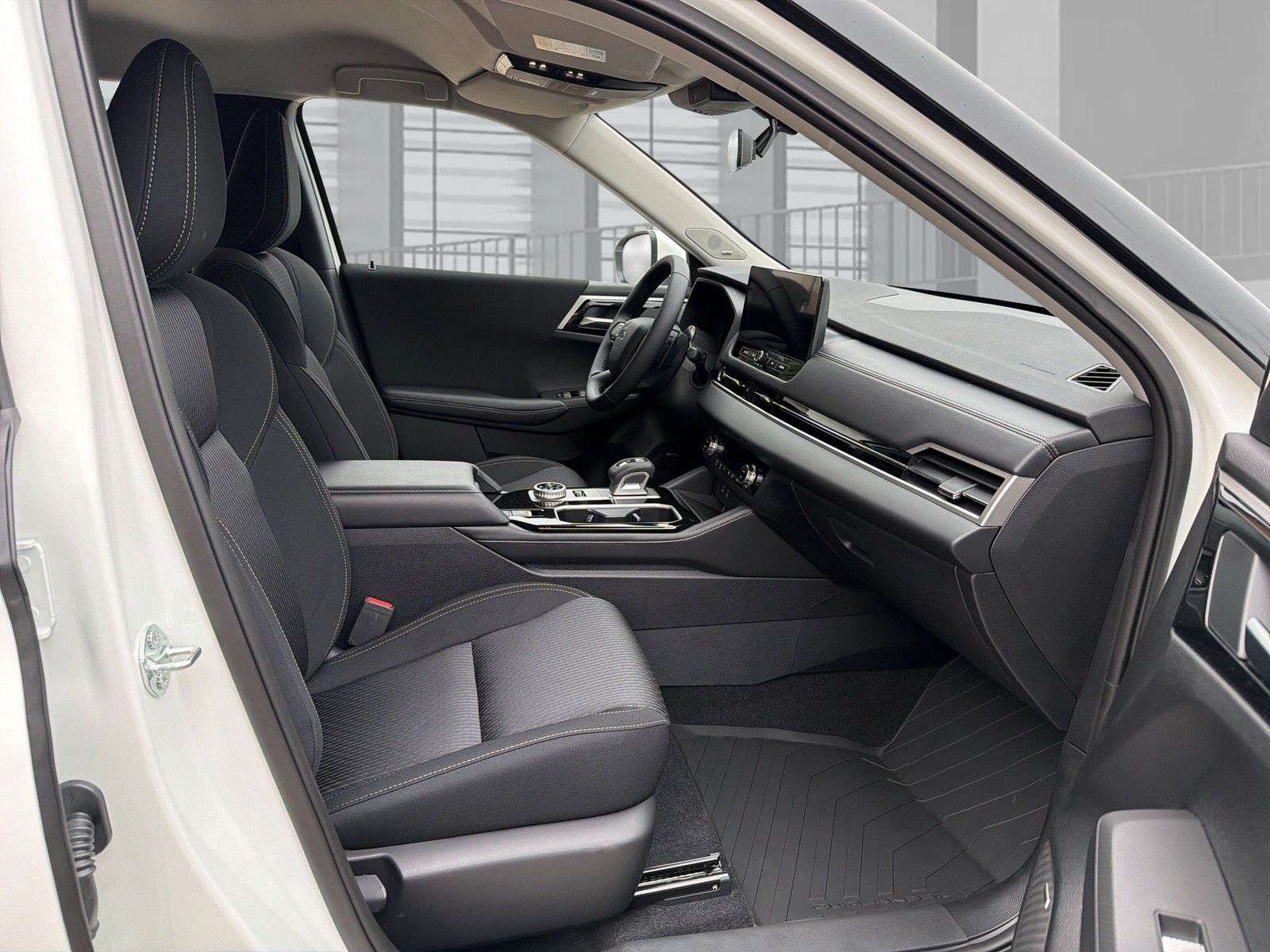 Mitsubishi Plug-in Hybrid Outlander - Bild 17