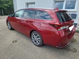 Toyota Auris TS Hybrid Executive LED/Sitz H/ - Toyota Auris Touring Sports mit Hybrid-Antrieb