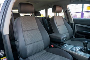 Fahrzeugabbildung Audi A6 Avant 2.0 TDI NAVI|PDC|KLIMAAUTOMATIK