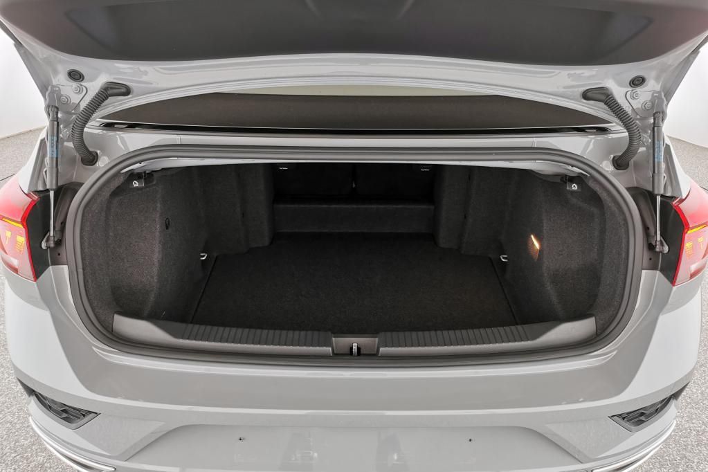 Volkswagen T-Roc Cabriolet R-Line 1.5 TSI DSG AHK*RFK*PDC