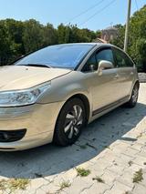 Citroën C4 HDI 2.0 - Citroën C4 mit Diesel-Antrieb: 2.0