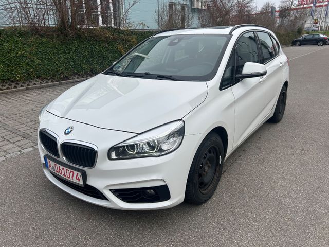 BMW 218 Baureihe 2 Active Tourer 218 d *Pano*LED*SHZ