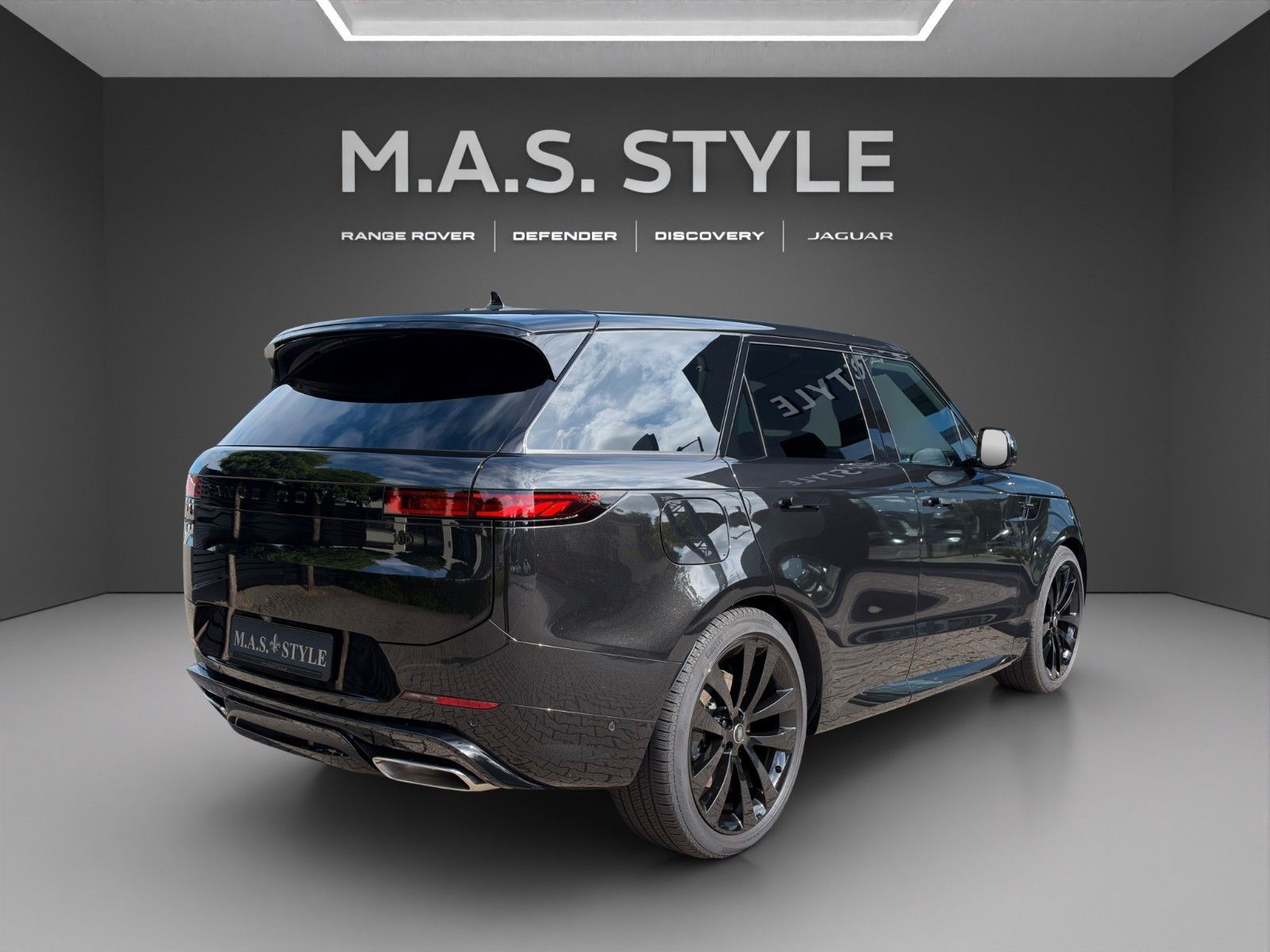 Fahrzeugabbildung Land Rover Range Rover Sport P550e Autobiography AHK 23Zoll