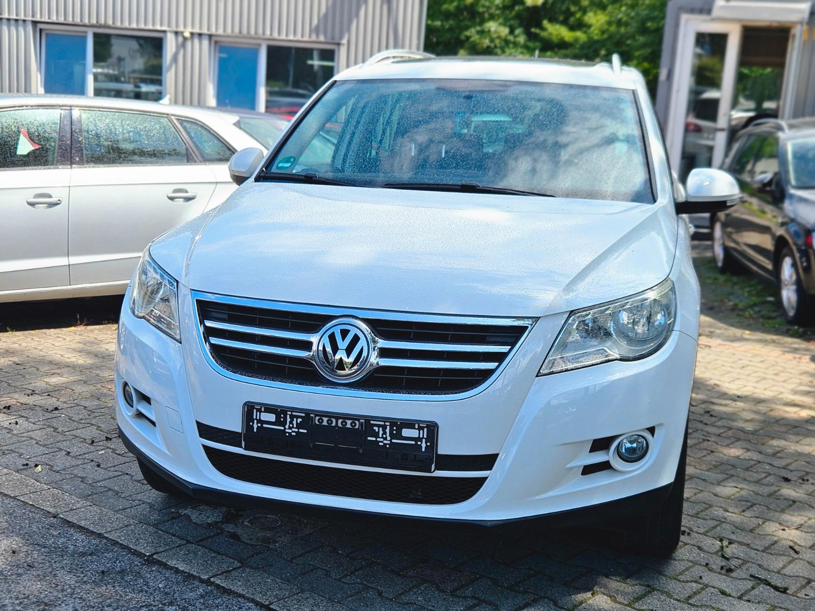 Volkswagen Tiguan Sport & Style BMT Pano.