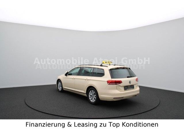 Fahrzeugabbildung Volkswagen Passat Variant TDI DSG *TAXI* TAXAMETER+TOP 3227