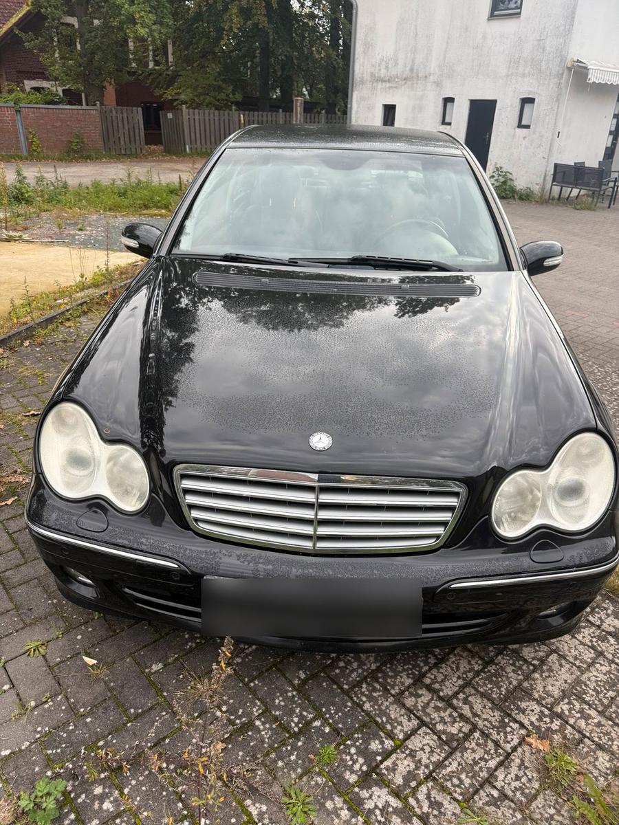 Mercedes-Benz C 180