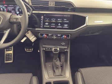 Bild 14 Audi Q3 Sportback 35 2.0 TDI DSG S line +PANO+LED+19