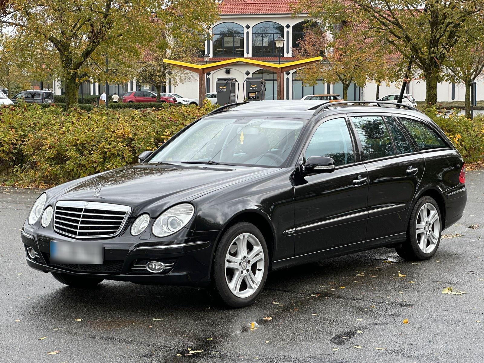 Mercedes-Benz E220 2008 — interior