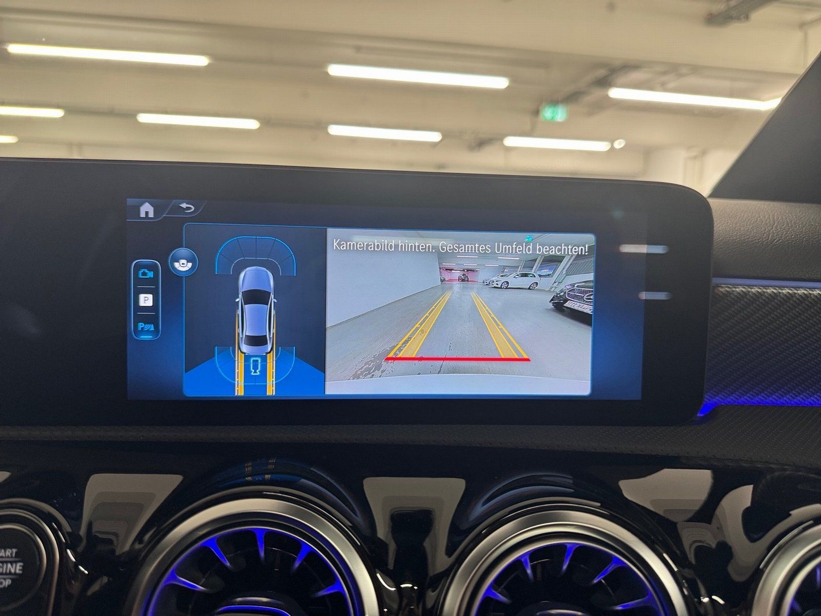 Fahrzeugabbildung Mercedes-Benz A 200 Lim Progressive*Pano*Totwinkel*MultiBeam*
