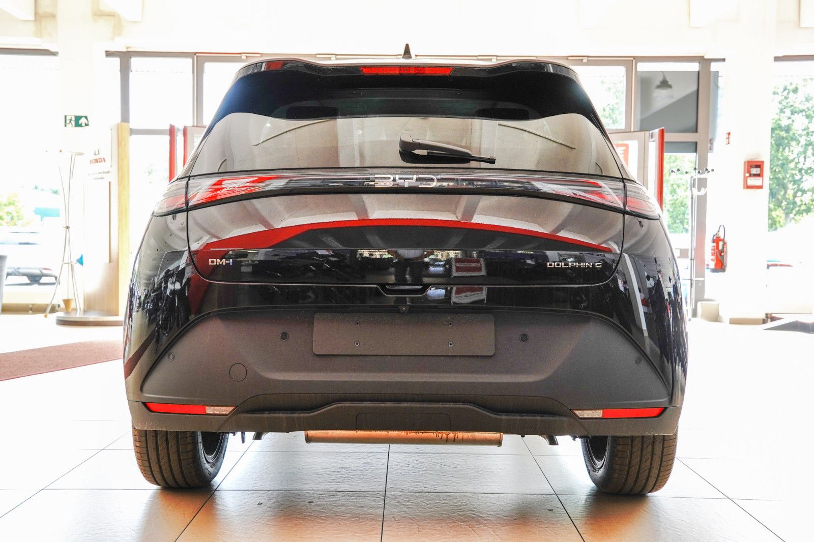 BYD DOLPHIN