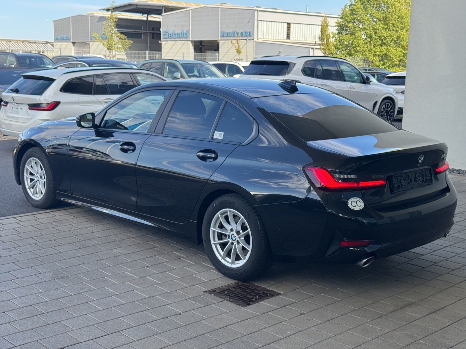 BMW 320d Limousine Advantage Hifi.Tempom.SSGL.PDC.SH foto 4