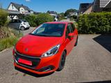 Peugeot 208 1.2 Active PureTech 82 Active *Sitzhzg*Tempo - Peugeot 208 von privat
