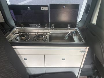 Fahrzeugabbildung Toyota Crosscamp Aufstelldach Navi RFK uvm