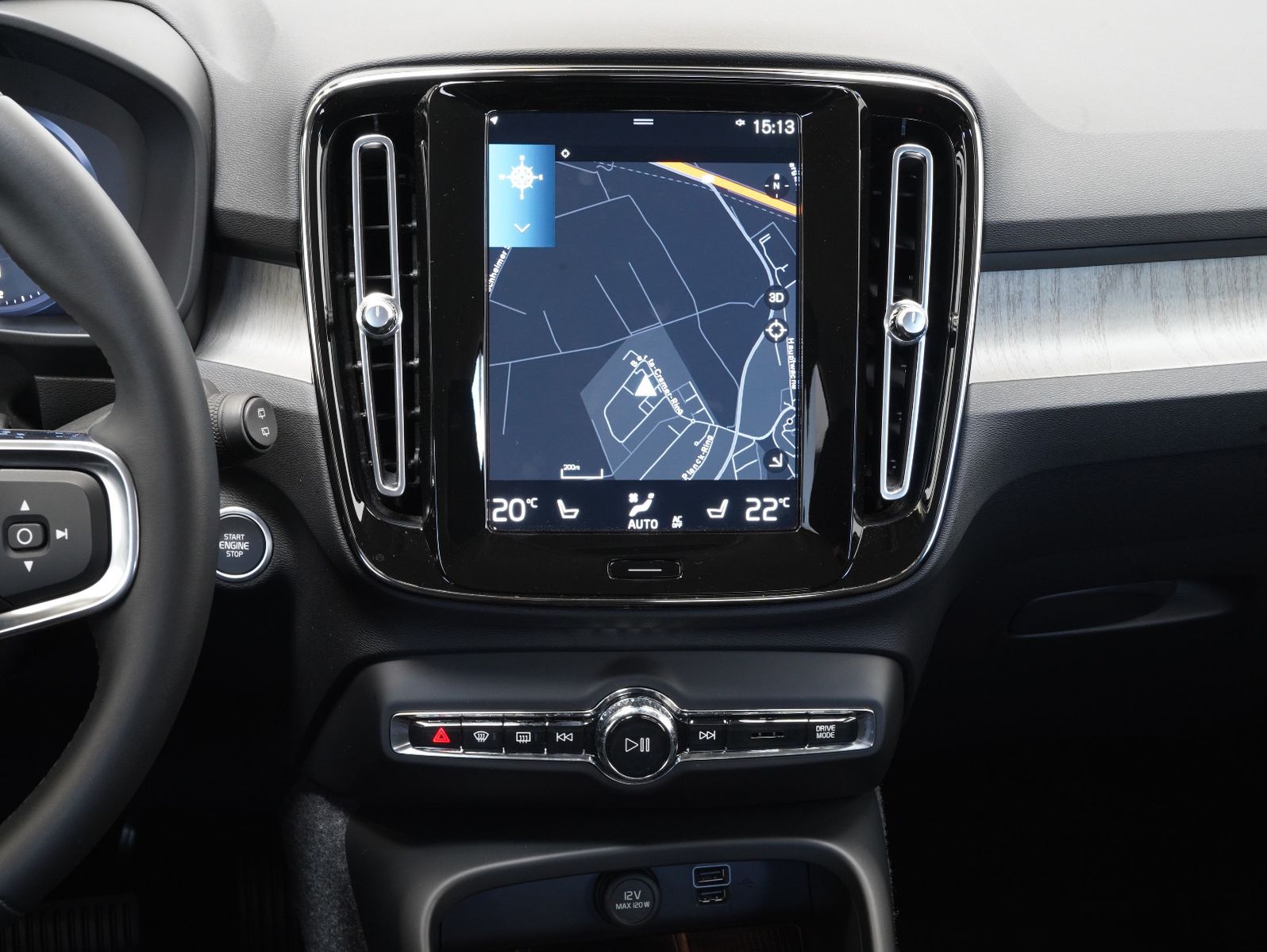 Fahrzeugabbildung Volvo XC40 B4 B Inscription LED/NAVI/ACC/LEDER/360°