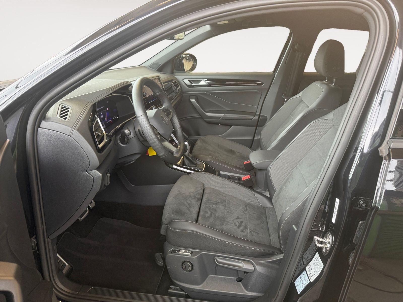 Volkswagen T-Roc - Bild 10