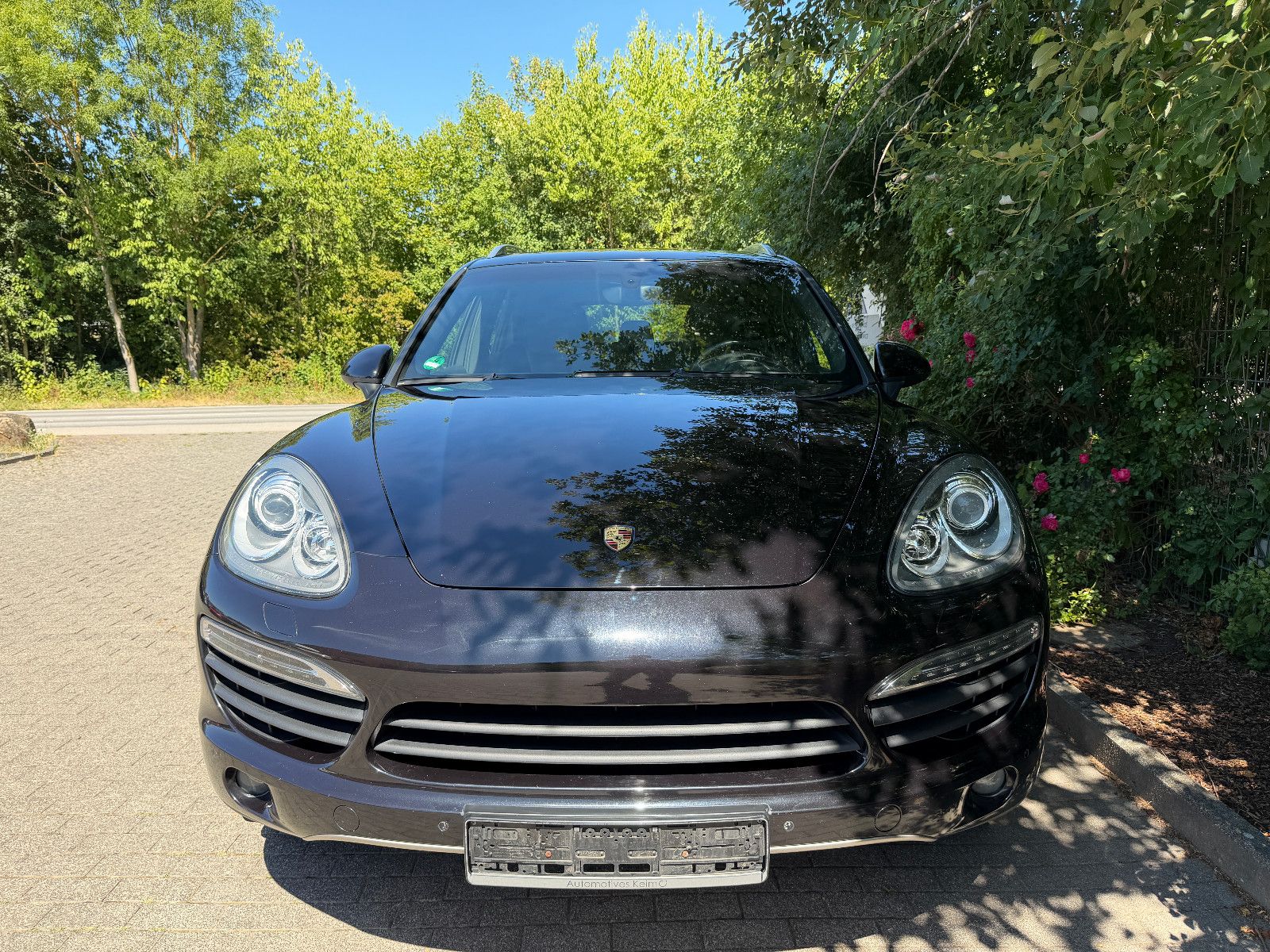Porsche Cayenne - 1