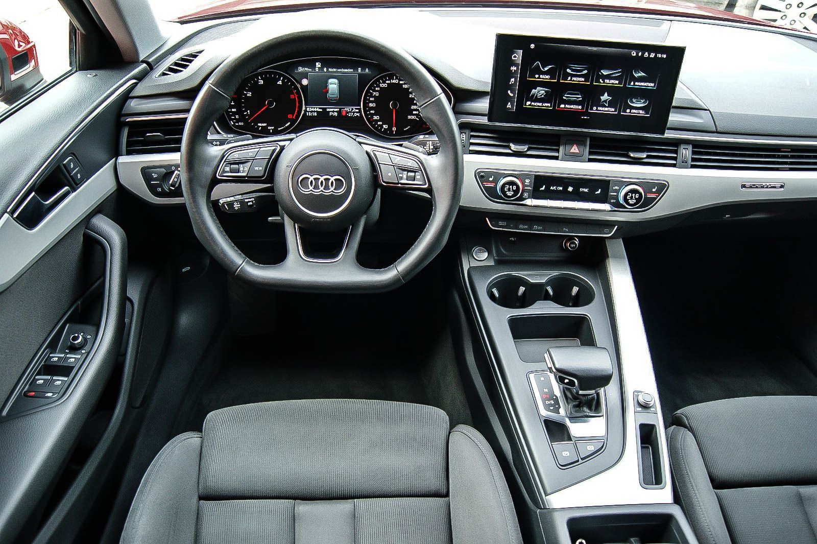 Fahrzeugabbildung Audi A4 Avant 45 TDI 3.0 V6 quattro advanced 1.HAND