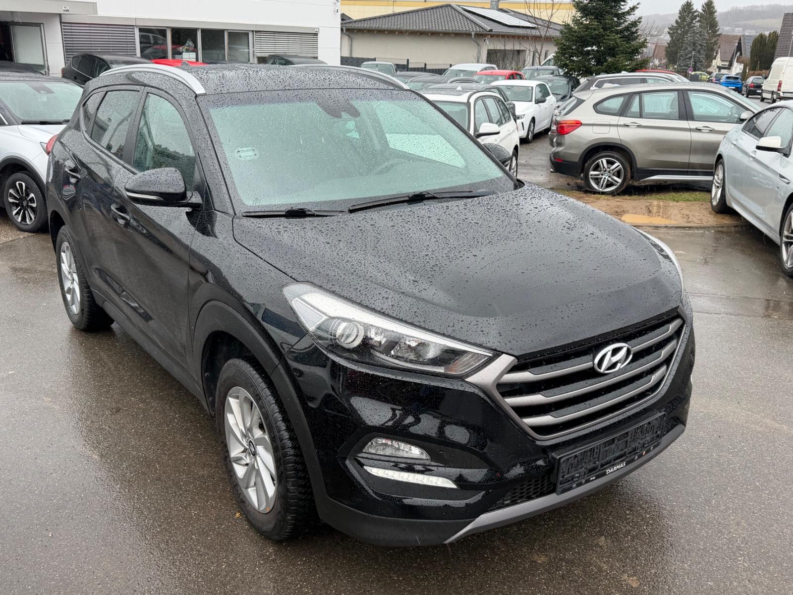 Hyundai Tucson blue Intro Edition2WD*NEU*TÜV*NAVI*Kamera