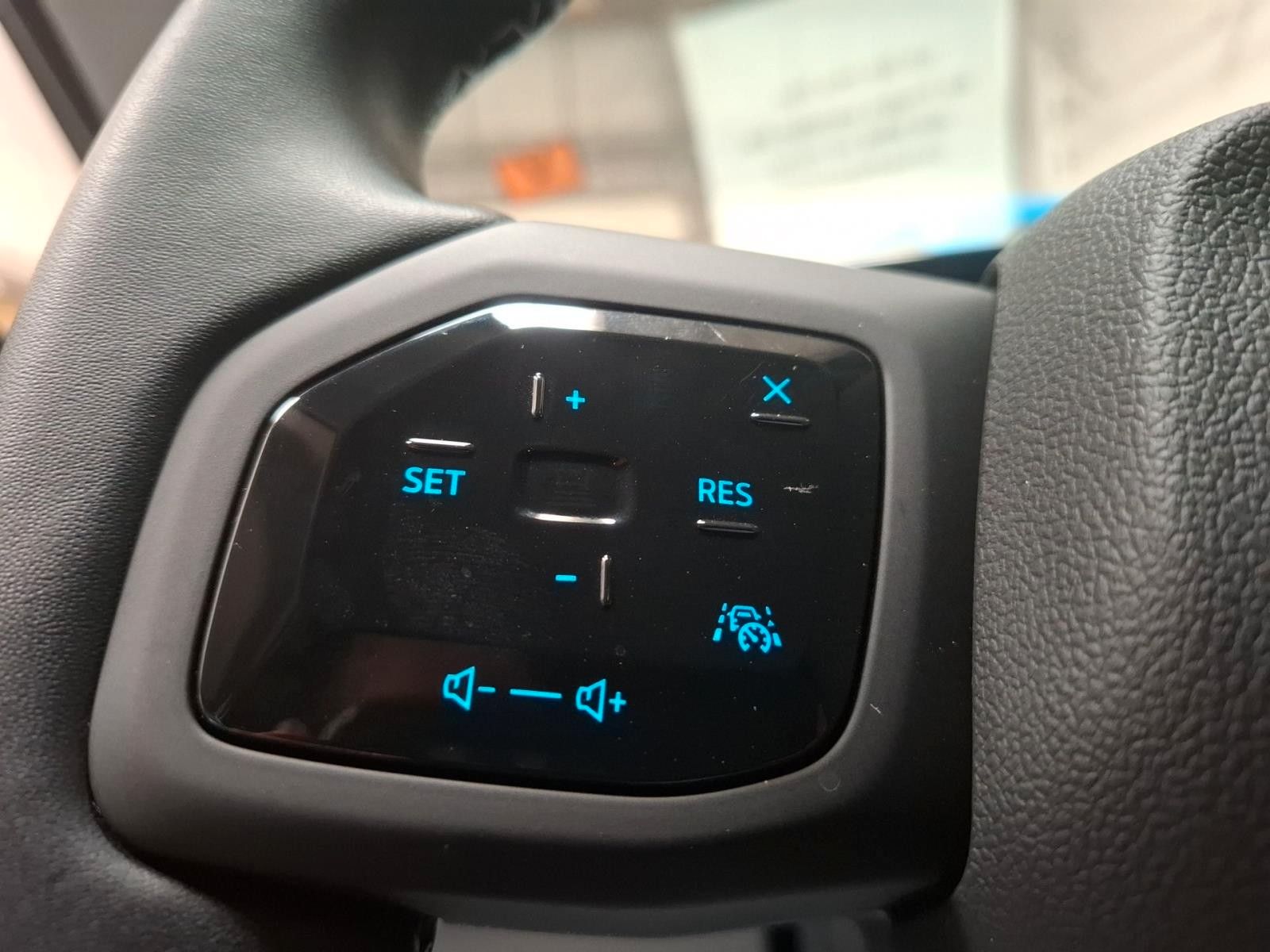 Ford Explorer - Bild 15