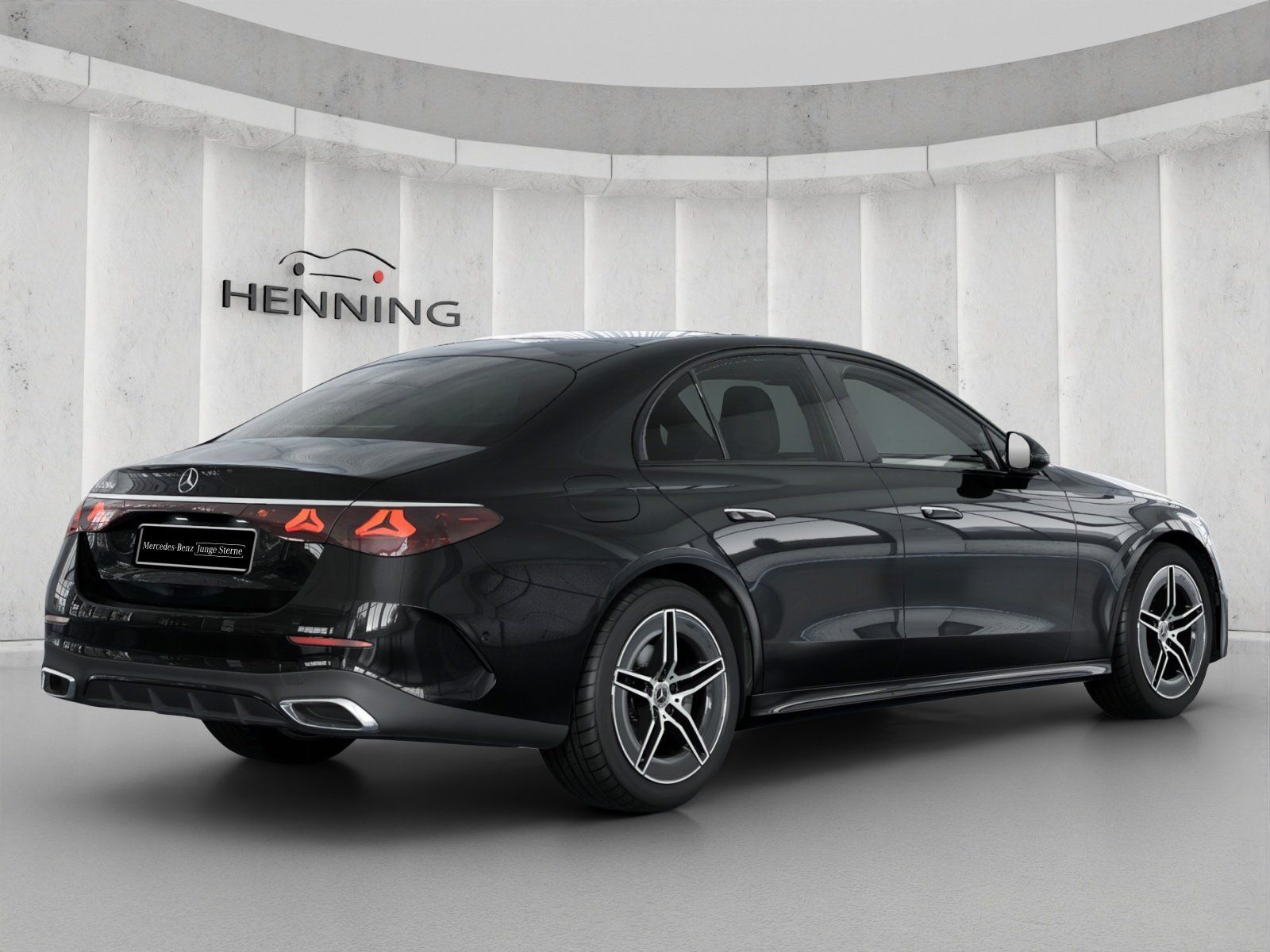 Mercedes-Benz E 220 d AMG Night-Paket Panorama DISTRONIC Totw foto 4