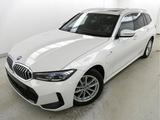 BMW 330e Touring M Sport Pano HeadUp ACC Sound Kam - BMW 3er Reihe: Weiß