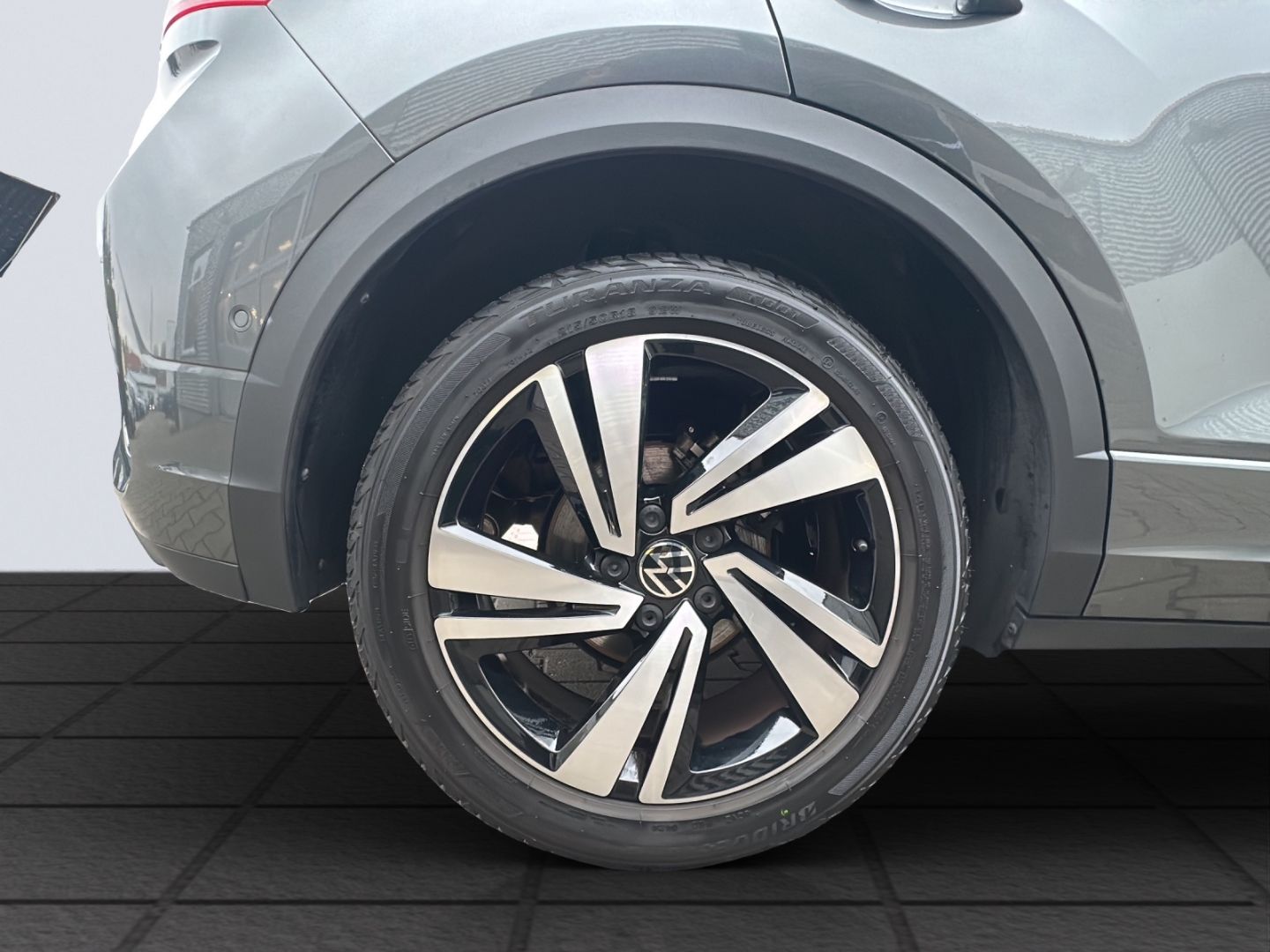 T-Roc 1.5 TSI DSG 110kW R-Line LED AHZV Rückfahr