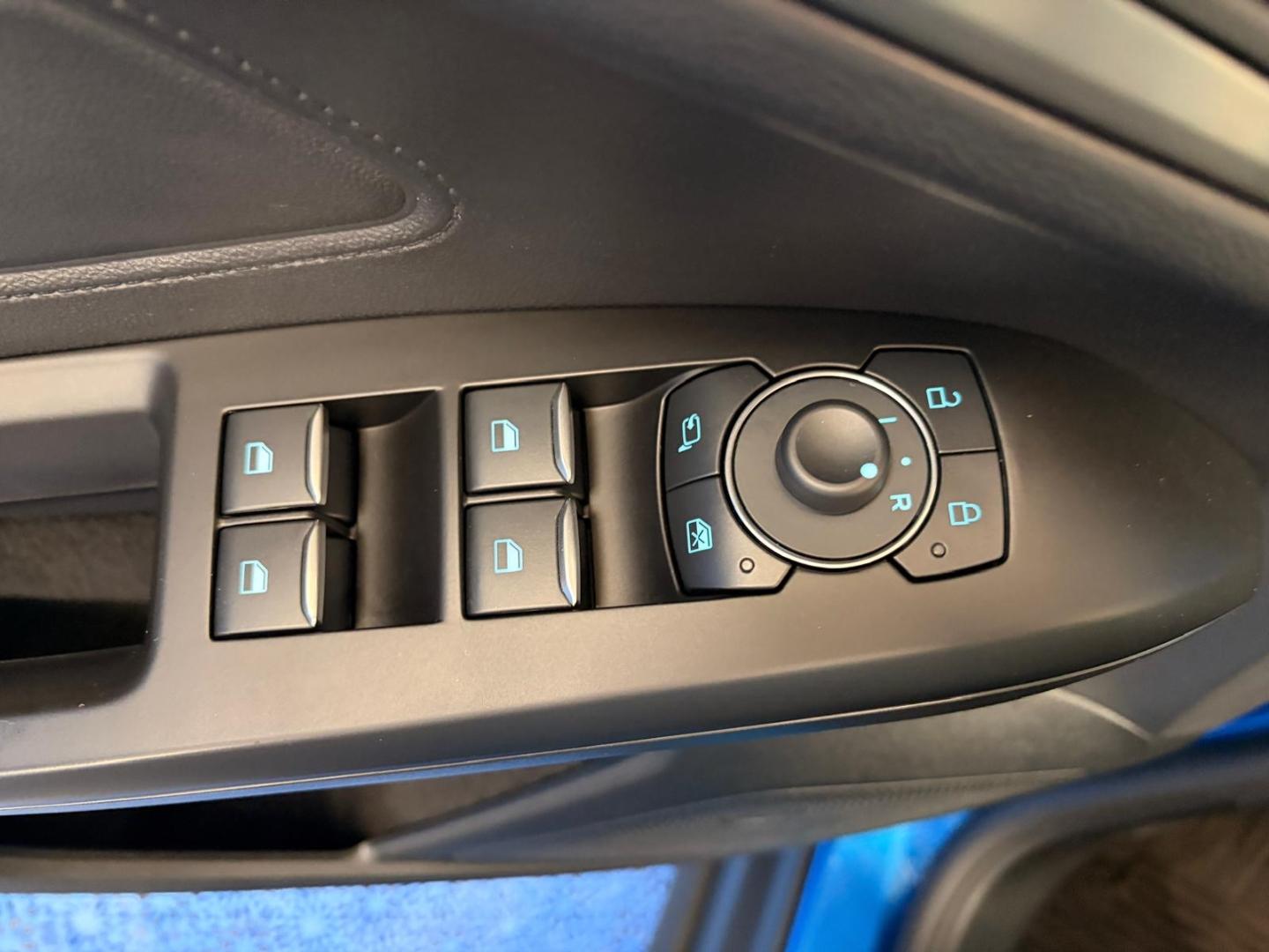 Ford Focus Titanium MHEV+AHK+LED+PDC+NAV+DAB+Tempomat, миниатюра 14