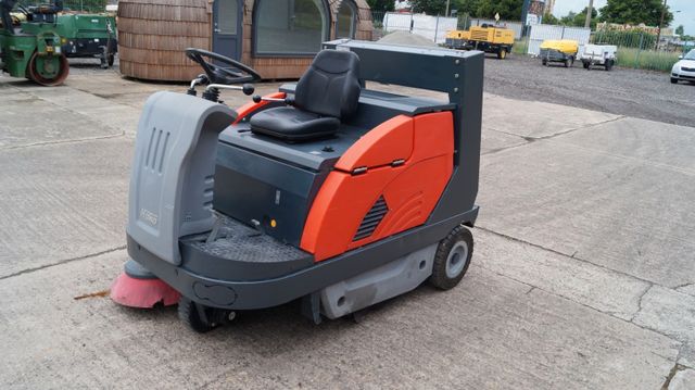 Hako Sweepmaster D 1200 RH Kehrmaschine