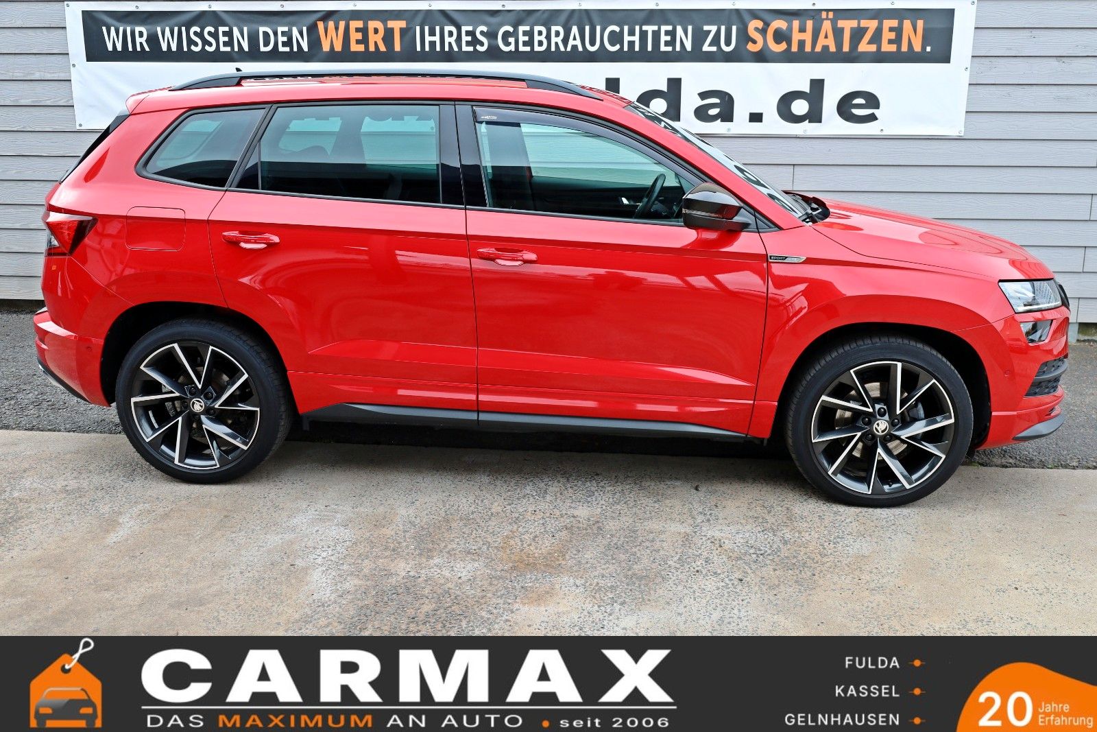 Fahrzeugabbildung SKODA Karoq Sportline 4x4 Navi,LED,Panorama,Apple CarP
