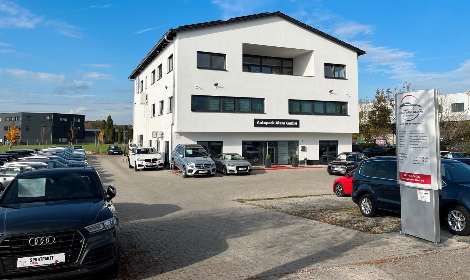 showroom-image-main