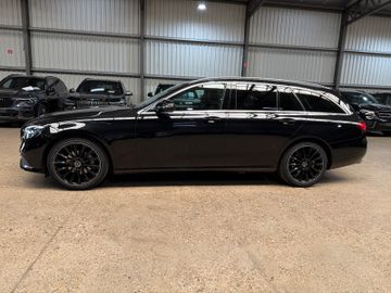Mercedes E 200 - 4