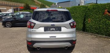 Fahrzeugabbildung Ford Kuga Titanium