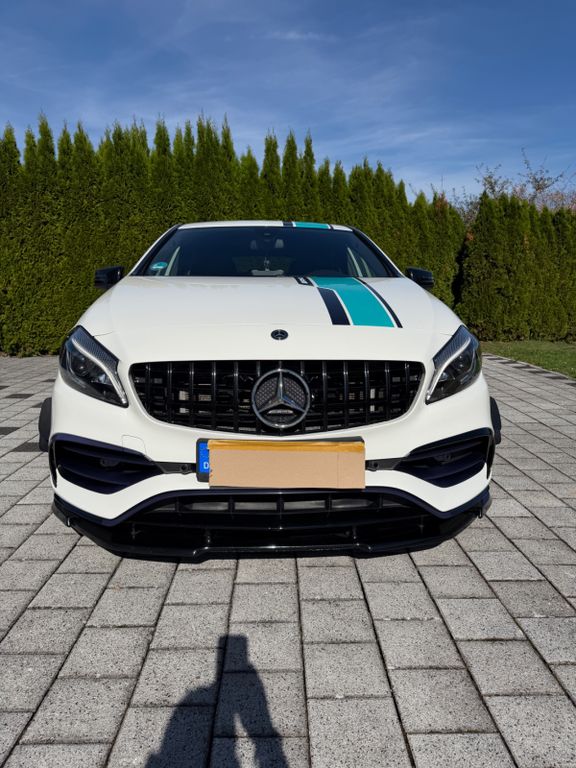 Image of Mercedes-Benz A 45 AMG