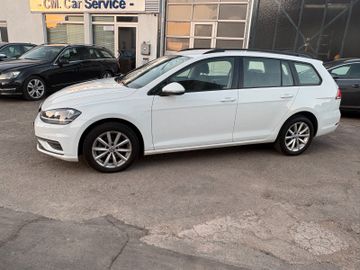 Volkswagen Golf - 4