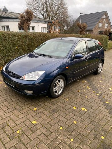 Ford Focus Mk1 Tüv & Service NEU Winteraut...